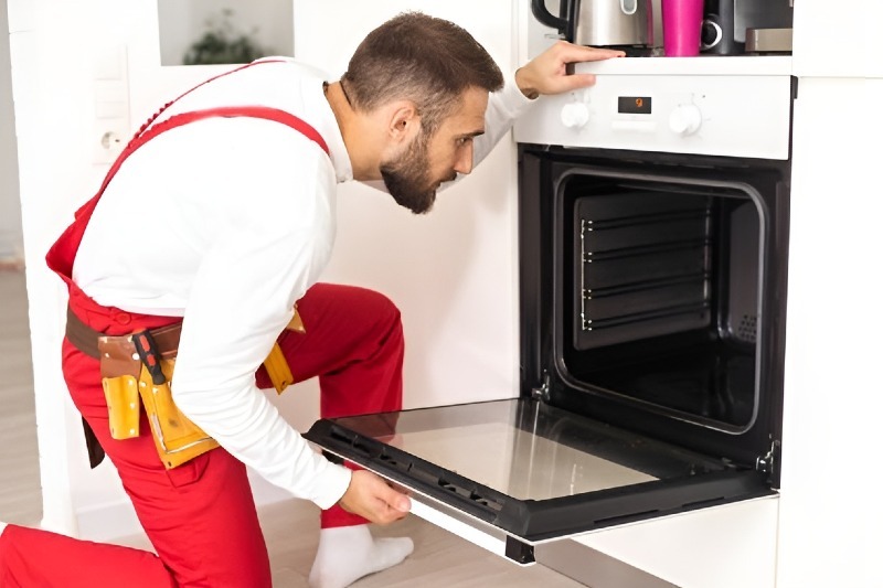 DIY Tips for Efficient Oven Repair in Los Angeles